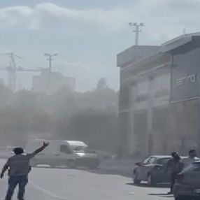 İstanbul İkitelli'deki sanayi sitesinde bina çöktü
