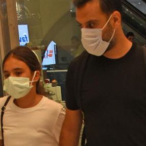 Kardeşinin çocuklarına babalık yapan Alişan, alışverişte görüntülendi