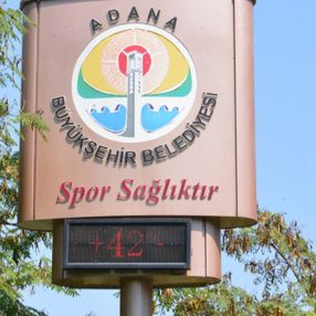 Adana'da termometreler 42 dereceyi gösterdi