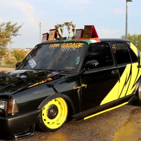 Edirne'de otomobil tutkunu, 93 model aracı 80 bin liraya modifiye etti