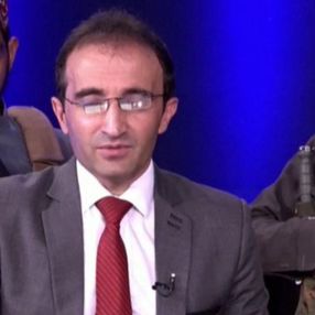Taliban militanları, canlı yayında Afgan sunucuyu kuşattı