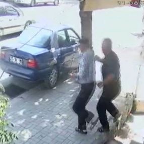 Kütahya'daki depremi fark edenlerin kaçma anları