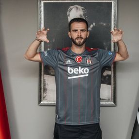 Pjanic, frikikte Messi'den sonra en iyisi