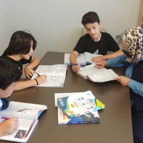 Kırıkkale'deki 3 çocuk annesinin 20 yıllık üniversite hayali gerçek oldu