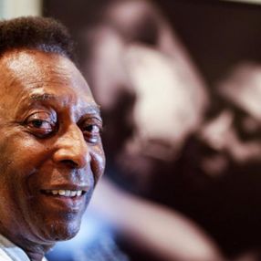 Pele ameliyat oldu