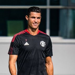 Ronaldo Manchester United ile ilk antrenmanına çıktı