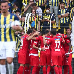 Fenerbahçe son 5 maçtır Sivasspor'u mağlup edemiyor