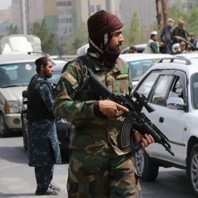 Taliban düzenli ordu kuruyor