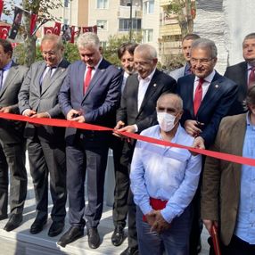 Kemal Kılıçdaroğlu, Lüleburgaz'da Balkan Göç Anıtı'nın açılışını yaptı