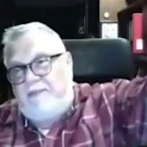 Celal Şengör, öğrencisinin eteğini kaldırıp attığı tokadı anlattı