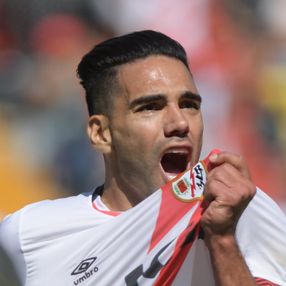 Falcao, ilk maçında golünü attı