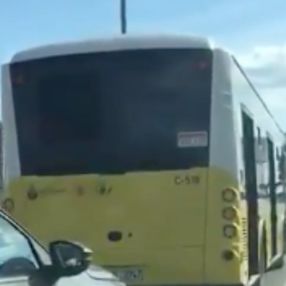 İstanbul'da arızalanan İETT, trafiği kilitledi