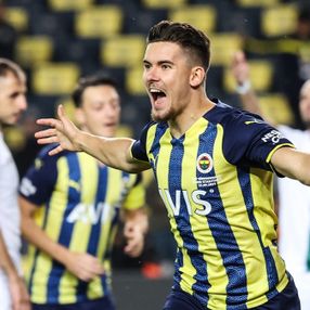 Fenerbahçe, Giresunspor'u 2 golle geçti
