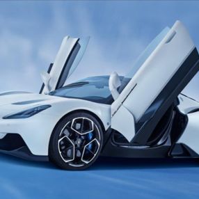 Maserati MC20'ye yılın tasarım ödülü verildi