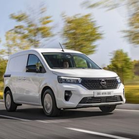 Renault Kangoo'ya kardeş geldi: Yeni Nissan Townstar tanıtıldı
