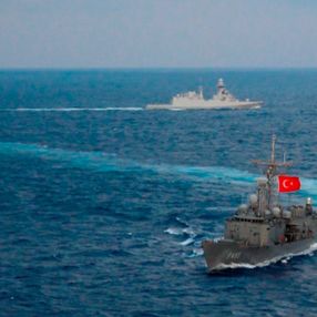 Kıta sahanlığını izinsiz ihlal eden araştırma gemisine müdahale