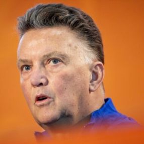 Louis Van Gaal: Türkiye kazansın isterdim