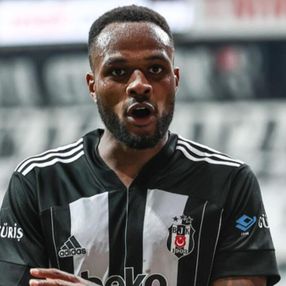 Beşiktaş'ta Cyle Larin kararı