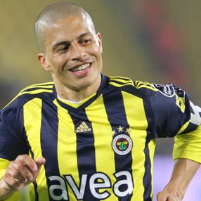 Fenerbahçe'de Alex de Souza'yı geçen yok