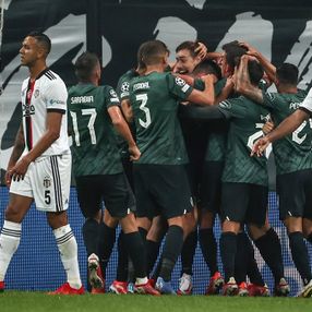 Beşiktaş, Sporting Lizbon'a mağlup oldu