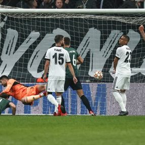 Sporting Lizbon'un son iki sezondaki arka direk organizasyonları
