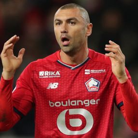 Burak Yılmaz, ofsayt rekoru kırdı