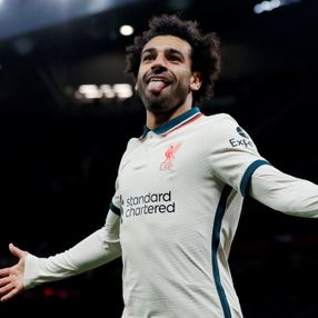 Liverpool, Manchester United'ı tarihi bir skorla geçti