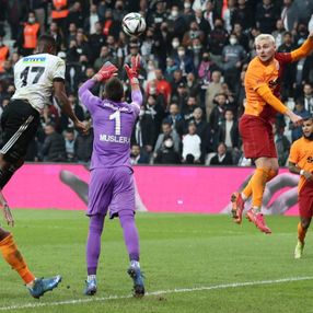 Fernando Muslera'dan 18 maçta 9 büyük hata