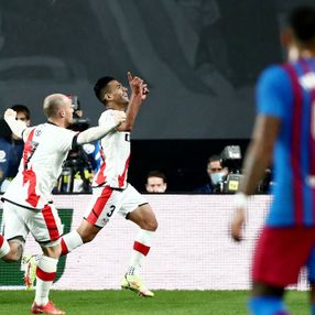 Falcao, Barcelona'ya da gol attı