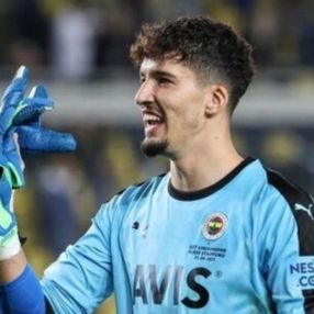 Altay Bayındır'ın performansının düşüş nedeni