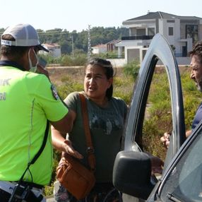 Antalya’da alkollü eşini kurtarmak için, kazayı kendisinin yaptığını söyledi