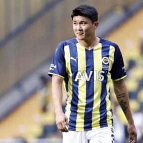 Tottenham, Kim Min-Jae'yi izliyor