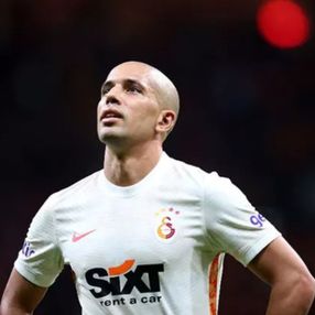 Sofiane Feghouli Türk vatandaşı oluyor