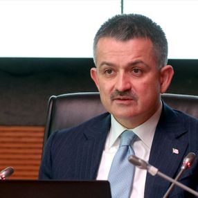 Bekir Pakdemirli: Bu sezon 'ben zarar ettim' diyen çiftçimiz yok
