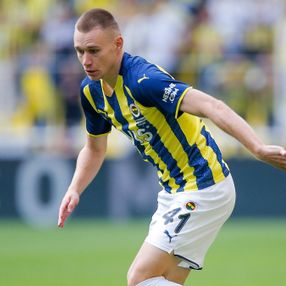 Chelsea, Attila Szalai için fiyat artırdı