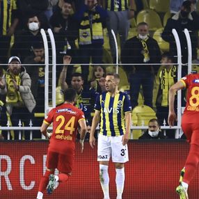 Fenerbahçe, Kayserispor'la berabere kaldı
