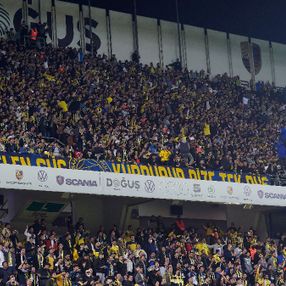 Kadıköy'de 'Yönetim istifa' sesleri