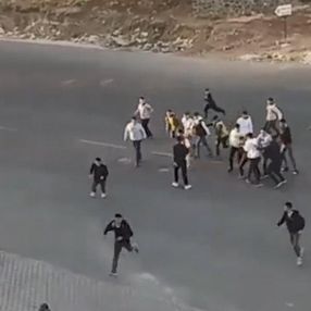 Şanlıurfa’da iki lisenin öğrencileri birbirine saldırdı