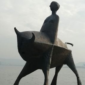 İzmir'in heykelleri bakıma alındı