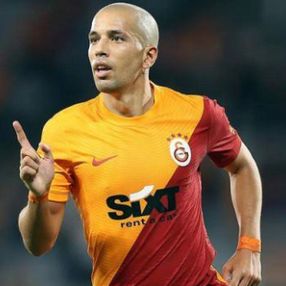 Feghouli: Mesut Özil'den nefret ediyorum