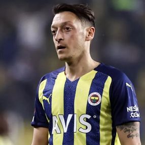 Mesut Özil'den Galatasaray açıklaması
