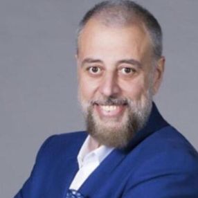 Hamdi Alkan'a eşinin öpüşme sahnesi soruldu