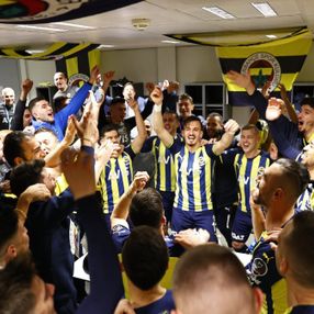 Derbi bitti Fenerbahçe soyunma odası yıkıldı