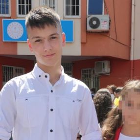 Antalya'da kayıp 13 yaşındaki çocuk için ailesi endişeleniyor