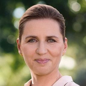 Danimarka Başbakanı, alışverişe maskesiz çıktığı için özür diledi