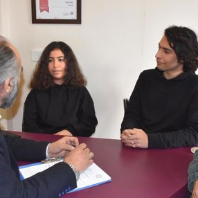 İzmir'de çocukların telefon bağımlılığı arabulucuyla çözüldü