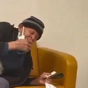 Giresun'da acı çeken hastayı TikTok’ta paylaşan sekreter kovuldu