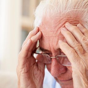 Alzheimer hastalığının en yaygın 10 belirtisi