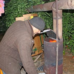 Muğla'da seracıların sobalı zirai don nöbeti