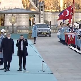 Nayib Bukele'den bir Türkçe espri daha